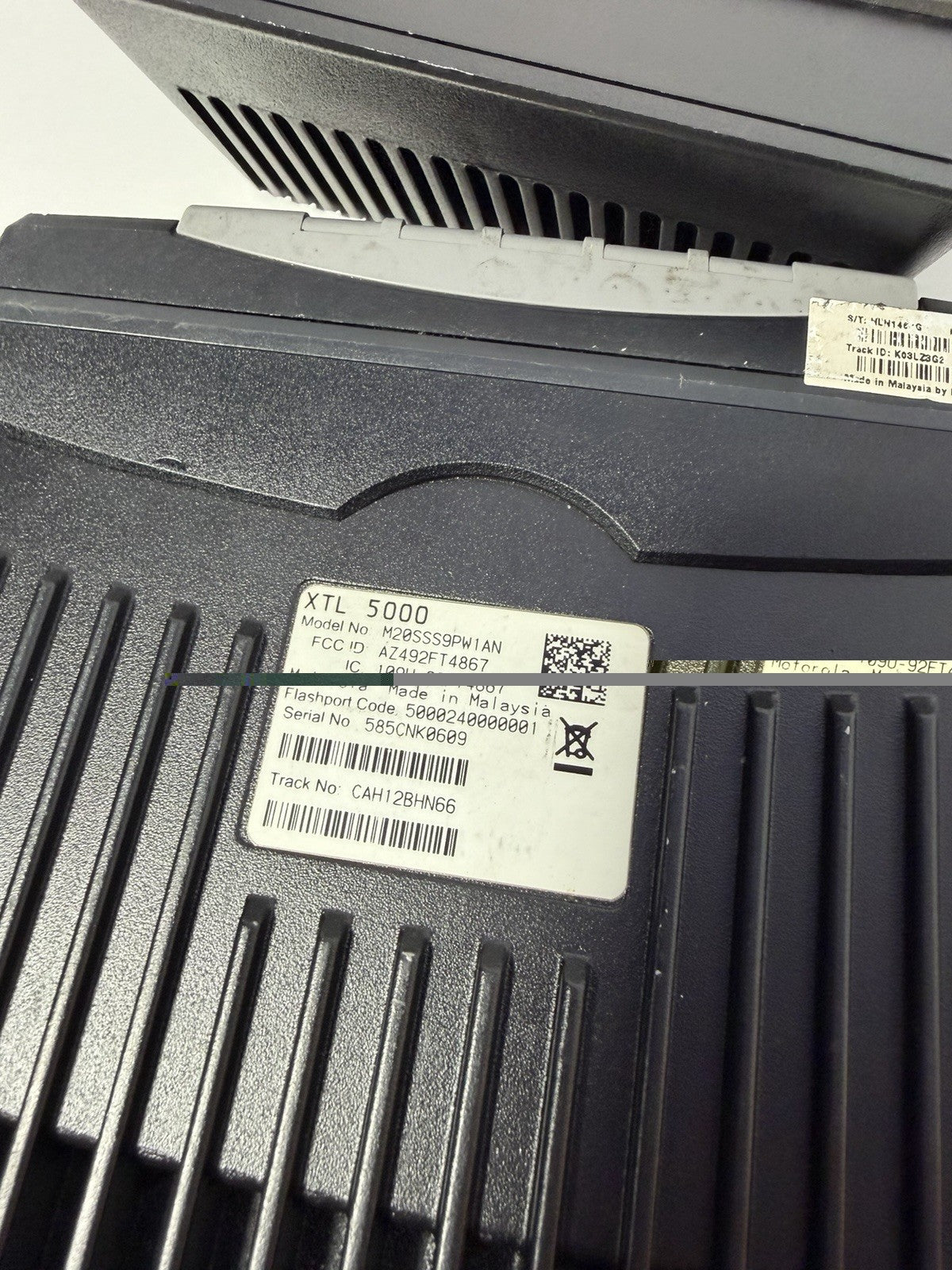 Motorola XTL5000 UHF R2 450-520mhz Radio Base Station With GMRS