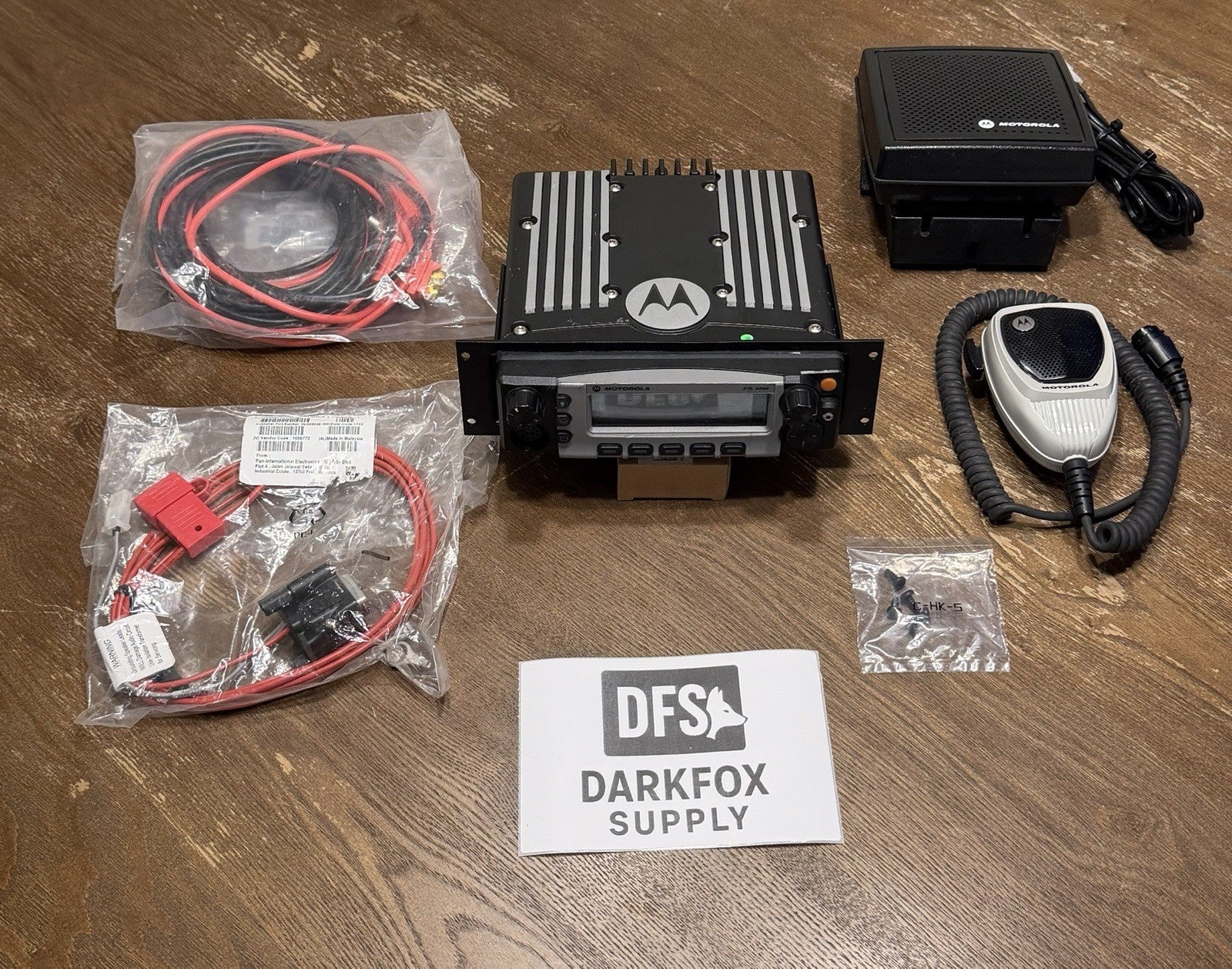 Motorola XTL5000 UHF R2 450-520mhz Radio Kit with GMRS