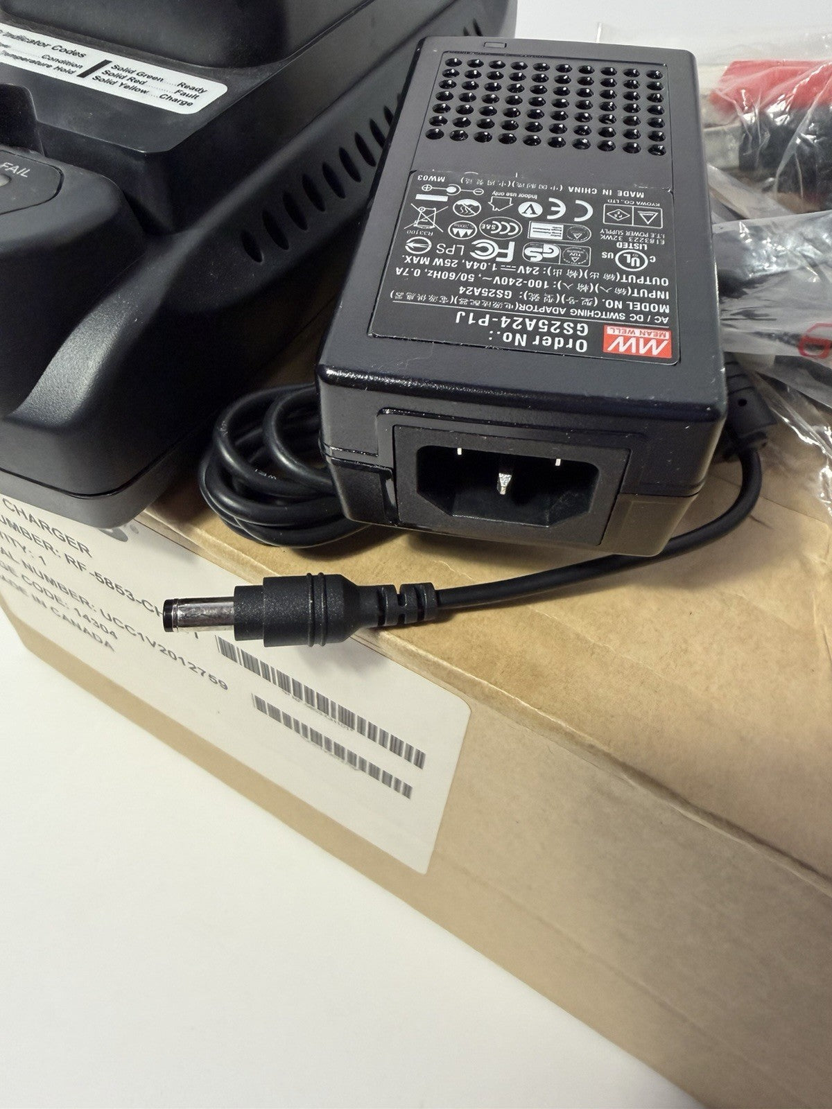 Harris Falcon III Radio Battery Charger RF-5853-CH101