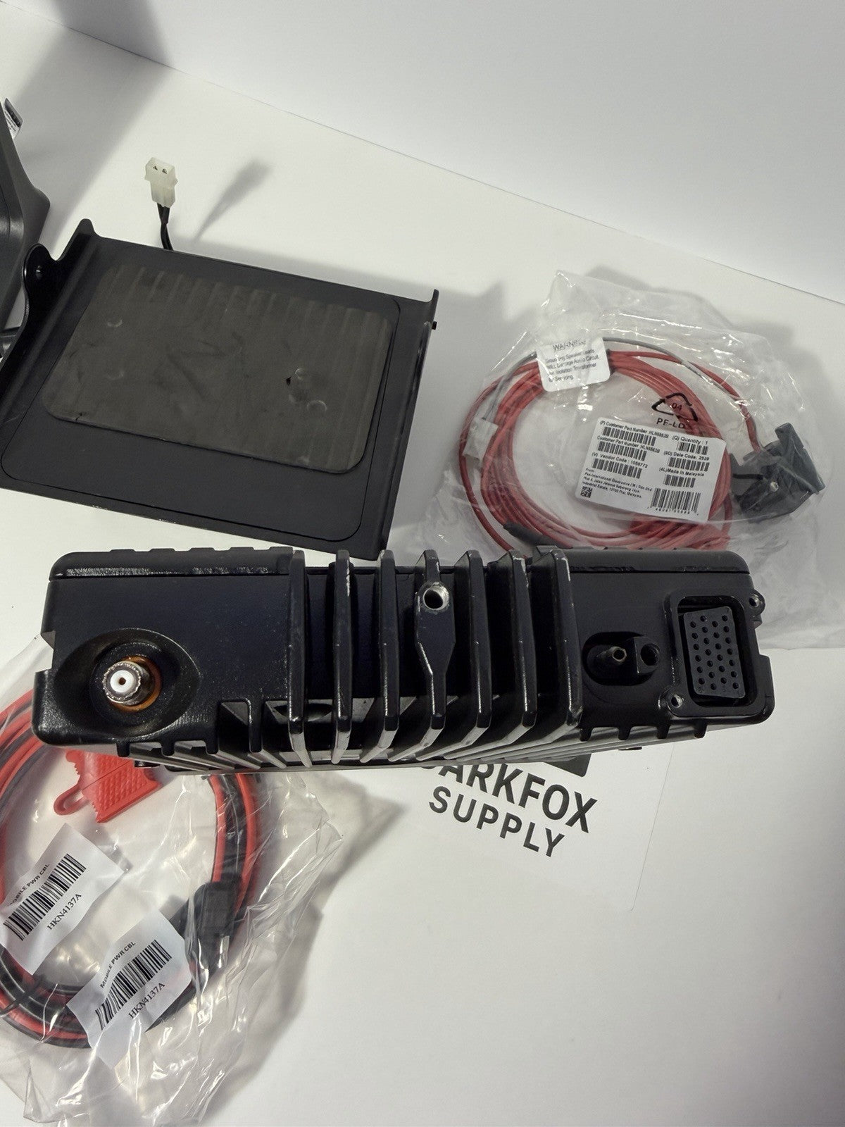 Motorola XTL5000 UHF R2 450-520mhz Radio Base Station With GMRS