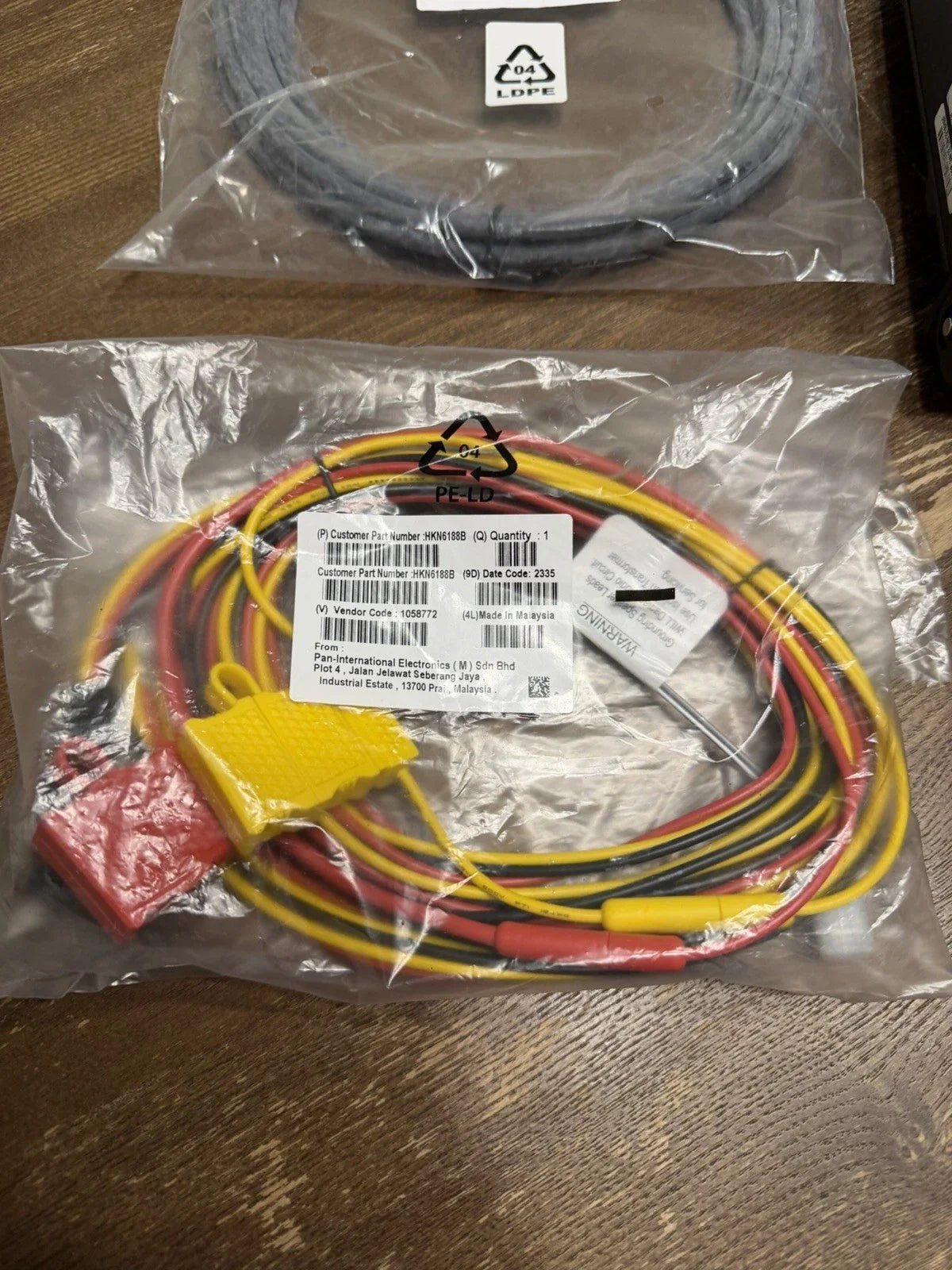 Cables & Accessories