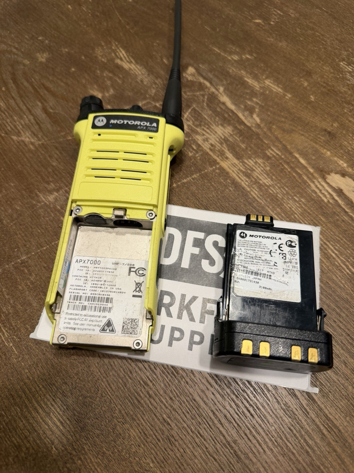 Motorola APX 7000 VHF/7-800MHz Dual Band Radio