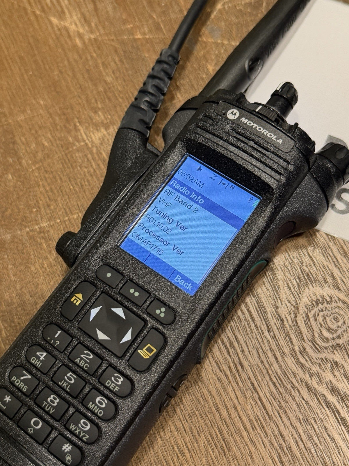 Motorola APX 7000 VHF/7-800MHz Dual Band Radio Kit with AES and FPP