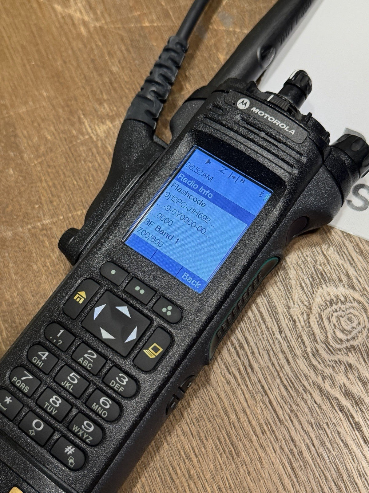 Motorola APX 7000 VHF/7-800MHz Dual Band Radio Kit with AES and FPP