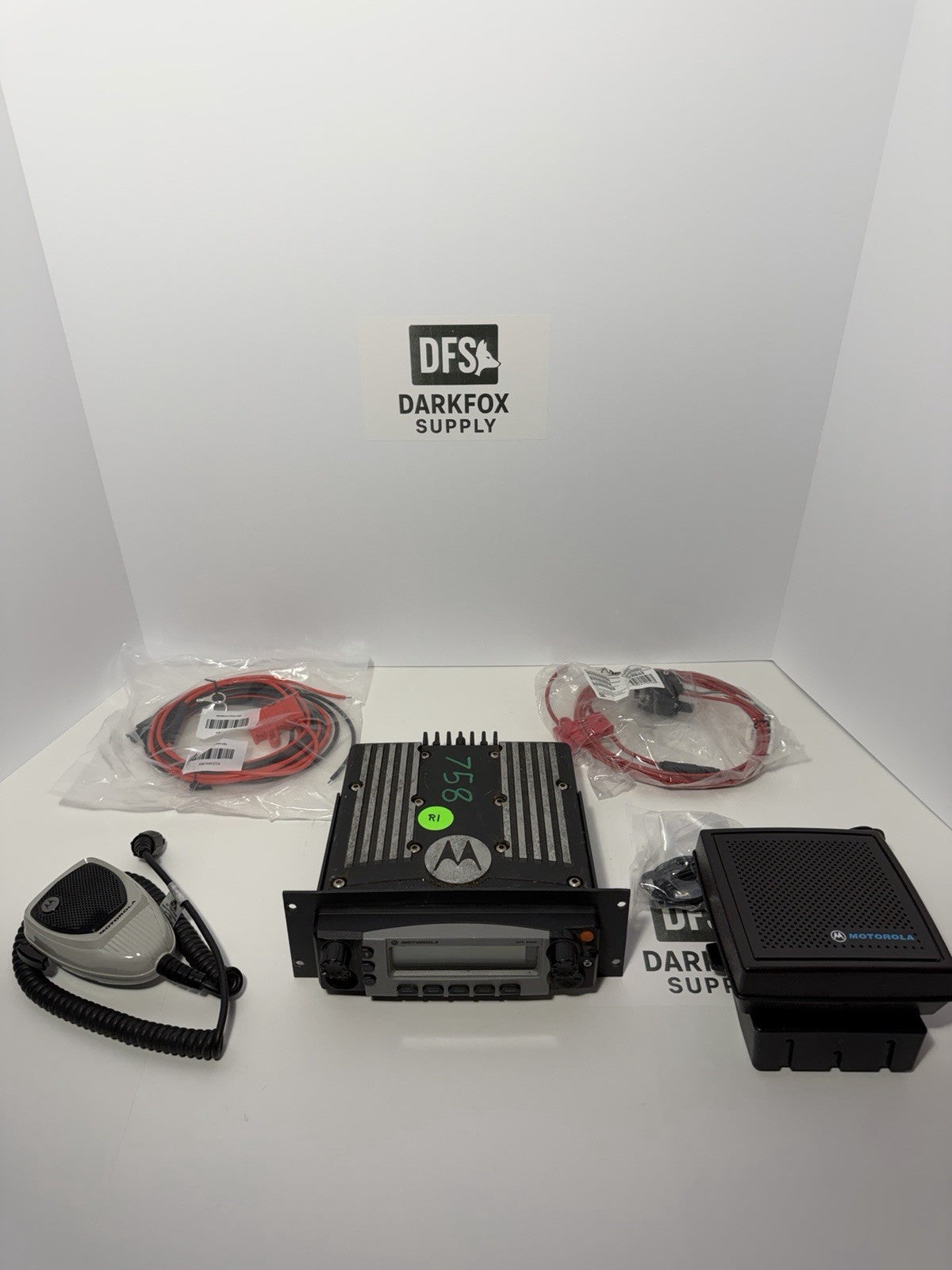 Motorola XTL5000 UHF R1 380-470mhz Radio Kit with GMRS and AES