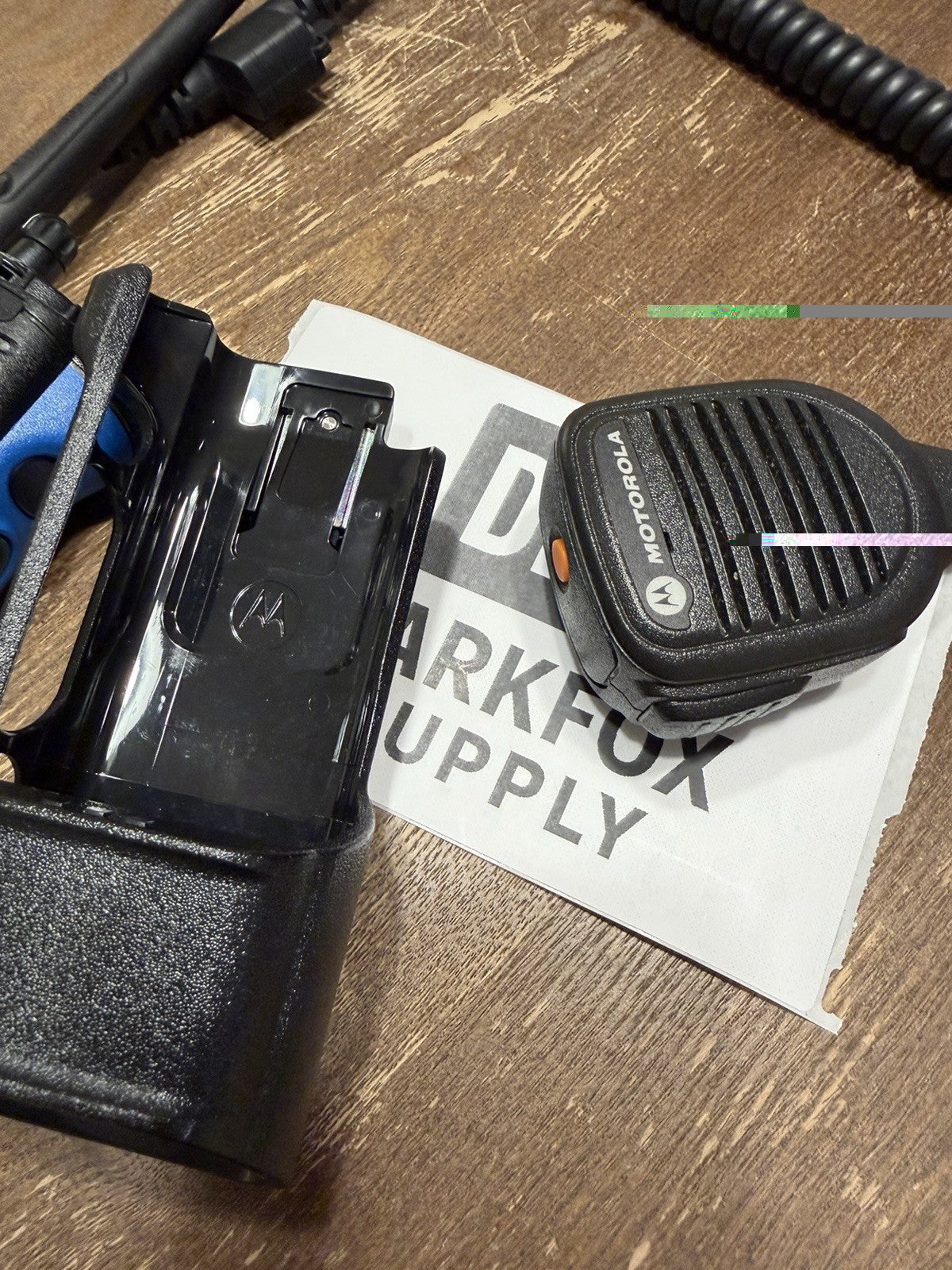 Motorola APX 7000 VHF/7-800MHz Dual Band Radio Kit With Charger!