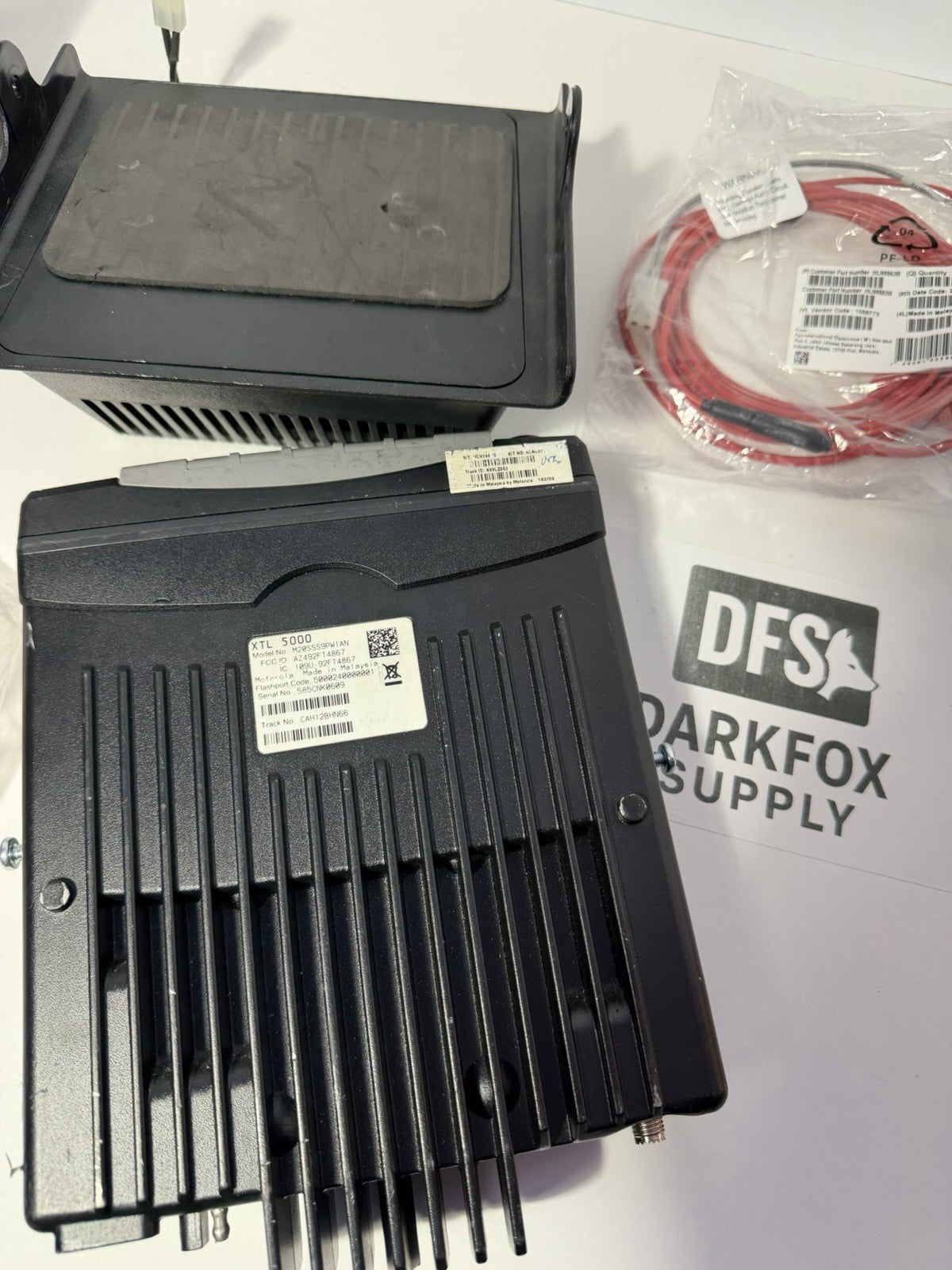 Motorola XTL5000 UHF R2 450-520mhz Radio Base Station With GMRS