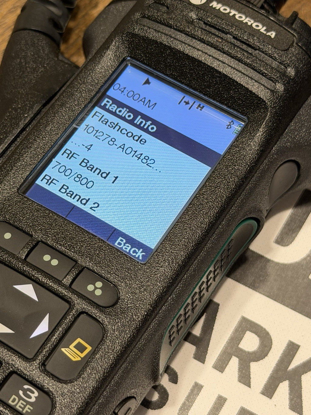 Motorola APX 7000 VHF/7-800MHz Dual Band Radio Kit With Charger!