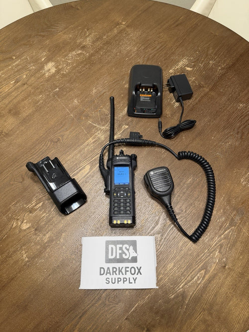 Motorola APX 7000 VHF/7-800MHz Dual Band Radio Kit With Charger!